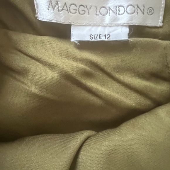 Maggie London Hunter Green Cocktail Dress 12 - Picture 3 of 6